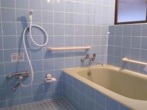 Imagen de la galería de 農園民宿 春名 Farmstay Haruna, en Taka 32 fotos más