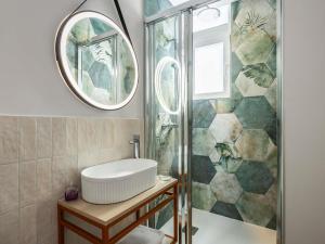 Ένα μπάνιο στο Hotel Siru Brussels +22 φωτογραφίες