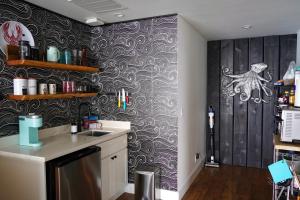 Η κουζίνα ή μικρή κουζίνα στο The Waterwheel