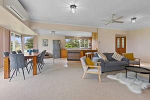 Et opholdsområde på The Great Ocean Villa