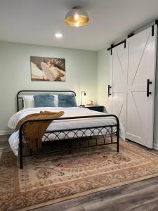 Φωτογραφία από το άλμπουμ του Modern Decatur Apt near Emory, Midtown, & Downtown σε Decatur