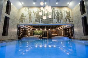 Bassein majutusasutuses Holiday home with a terrace, right on the lake või selle lähedal