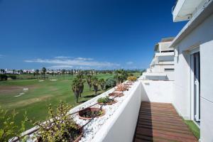 Balkon atau teras di artQhost Costa Ballena Penthouse Ocean and Golf views & Free Parking