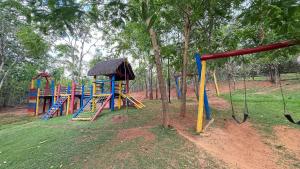 Legeområdet for børn på Apartamentos Ecologic Ville