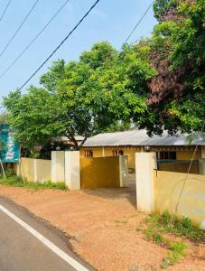 Το κτήριο όπου στεγάζεται  το ξενοδοχείο