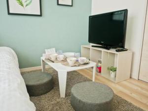 Μια τηλεόραση ή/και κέντρο ψυχαγωγίας στο (A5)NEW OPEN☆中心エリアへ好アクセス　格安＆美室で快適空間　サービスアパ―トメントSAPPORO南8条A5