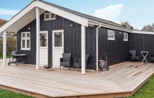 Budova, kde se prázdninový dům nachází