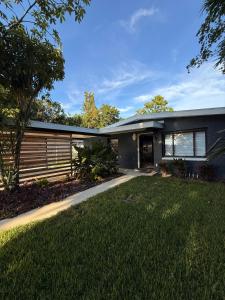 Το κτήριο όπου στεγάζεται  η βίλα