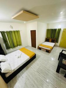 Una cama o camas en una habitación de Chillwind Service villa