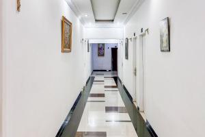 Fotografie z fotogalerie ubytování RedDoorz near Gajah Mada Park Medan v destinaci Medan