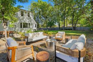 Χώρος καθιστικού στο Kansas Cape Cottage