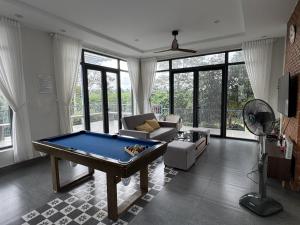 Τραπέζι μπιλιάρδου στο Bao Loc Lakeview Villa Garden