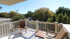 Μπαλκόνι ή βεράντα στο Beautiful 4 Bedroom Condo With Pool!