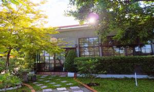 Un jardín fuera de Viphuanan Resort