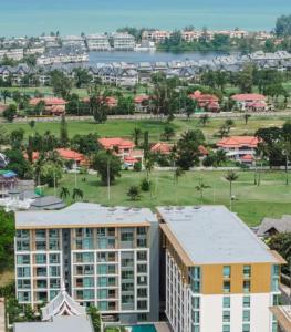 Γενική άποψη της πόλης Thalang ή θέα της πόλης από  αυτό το διαμέρισμα