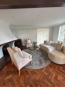 Φωτογραφία από το άλμπουμ του 7 on Churchill Guest House σε Gillitts