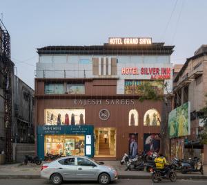 Clădirea în care este situat/ăhotelul