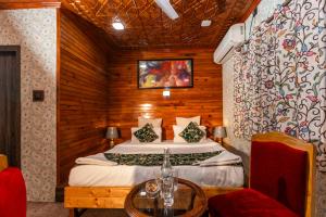 Ένα ή περισσότερα κρεβάτια σε δωμάτιο στο Heritage Bungaow