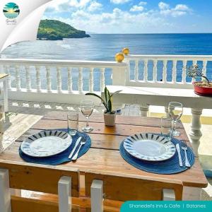 Φωτογραφία από το άλμπουμ του shanedel's inn & café στο Basco