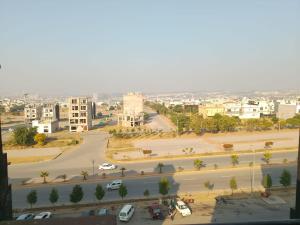 Nespecifikovaný výhled na destinaci Dargai nebo výhled na město při pohledu z apartmánu