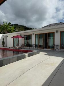 Bazén v ubytování High land pool villas nebo v jeho okolí