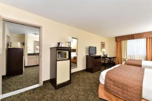 Postel nebo postele na pokoji v ubytování Best Western Inn + 97 fotografií