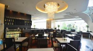 Restaurace v ubytování Lancaster Hotel Manila