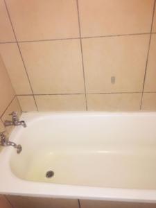 Koupelna v ubytování Elimu house