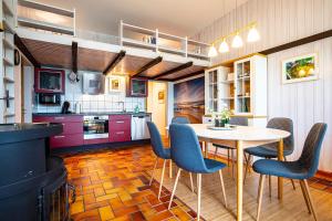 Η κουζίνα ή μικρή κουζίνα στο Fasanenest