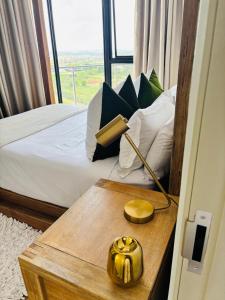 Postel nebo postele na pokoji v ubytování Thango Executives Gallileo Ellipse