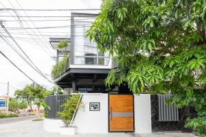 Budova, kde se vila nachází