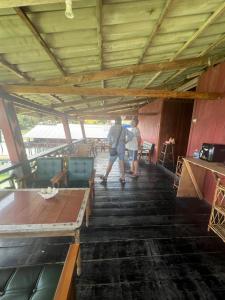 Φωτογραφία από το άλμπουμ του Gecko Guesthouse σε Koh Rong Island