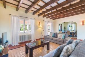 Χώρος καθιστικού στο Casa BINIALI