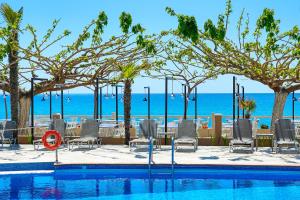 Πισίνα στο ή κοντά στο Blue view seaside hotel