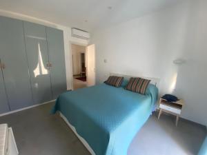 Postel nebo postele na pokoji v ubytování Un passo dal mare, AC, due bagni