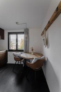Φωτογραφία από το άλμπουμ του Cosy Alpine Chic Studio στο Klosters +12 φωτογραφίες