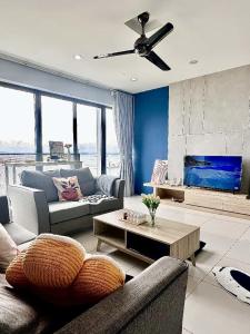 Istumisnurk majutusasutuses SUNRISE GURNEY FULLSEAVIEW LUXURY 2ROOM SUITE 8PAX