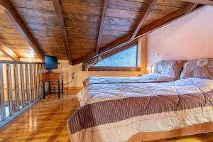 Gallery image of Sokaki in Méga Khoríon