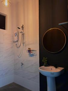 Ένα μπάνιο στο Resilience 9