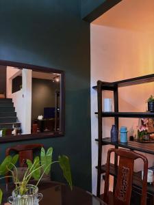 Η κουζίνα ή μικρή κουζίνα στο Resilience 9