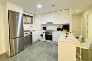 Kuchyň nebo kuchyňský kout v ubytování Casa Nieve by Rental Hero