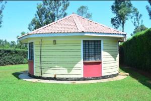 Το κτήριο όπου στεγάζεται  το διαμέρισμα