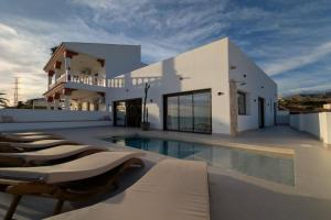 Bazén v ubytování casa mediterranea nebo v jeho okolí