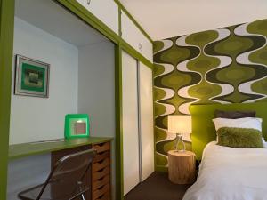 Postel nebo postele na pokoji v ubytování La Maison de l'Orbière - Suite