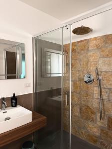 Ένα μπάνιο στο my Vesta Suites +51 φωτογραφίες