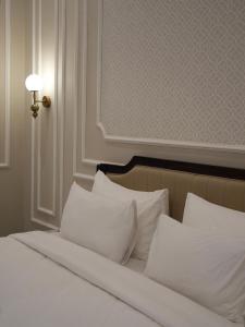 Ένα ή περισσότερα κρεβάτια σε δωμάτιο στο Sanchal Fort