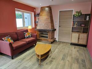 Posezení v ubytování Cœur de Jardin - Spa PRIVE - Jacuzzi - Unique & Cosy - Route des Vins