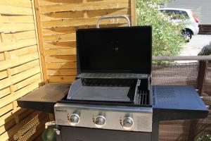 Equipo para parrilladas disponible en el departamento