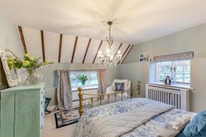 Voodi või voodid majutusasutuse 5 Bed in Wheathill oc-t30539 toas