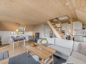 Köök või kööginurk majutusasutuses Holiday Home Klimentina - 150m from the sea by Interhome +25 fotot